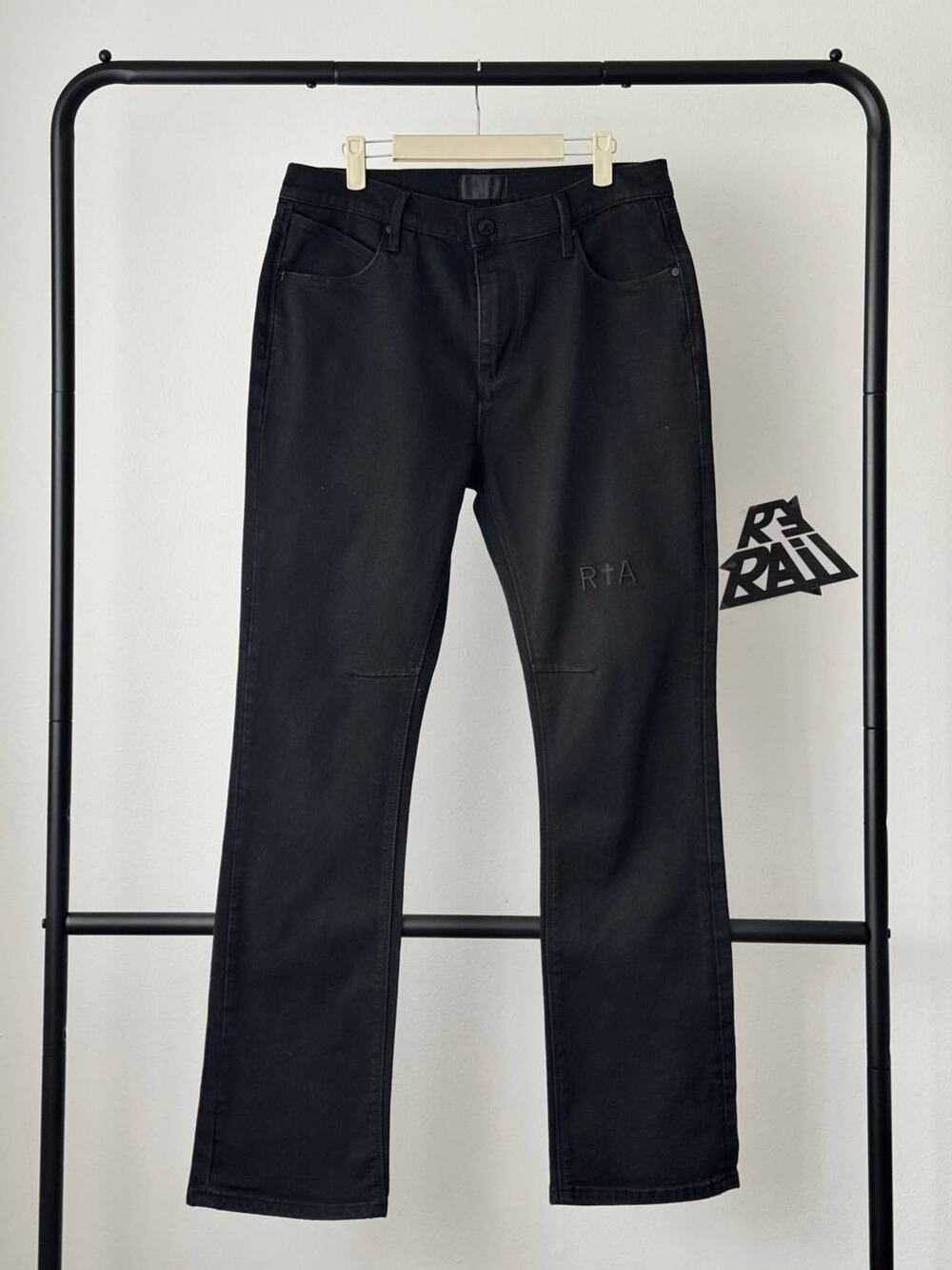 RtA Black Slim Fit Logo Jeans 32us